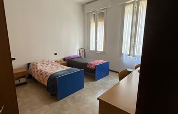 BILOCALE (POSTO LETTO DOPPIA) - VIA LOLLIO 9 