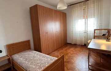 STANZA SINGOLA IN APPARTAMENTO IN VIA DEL VASCELLO (ZONA VIA COMACCHIO)